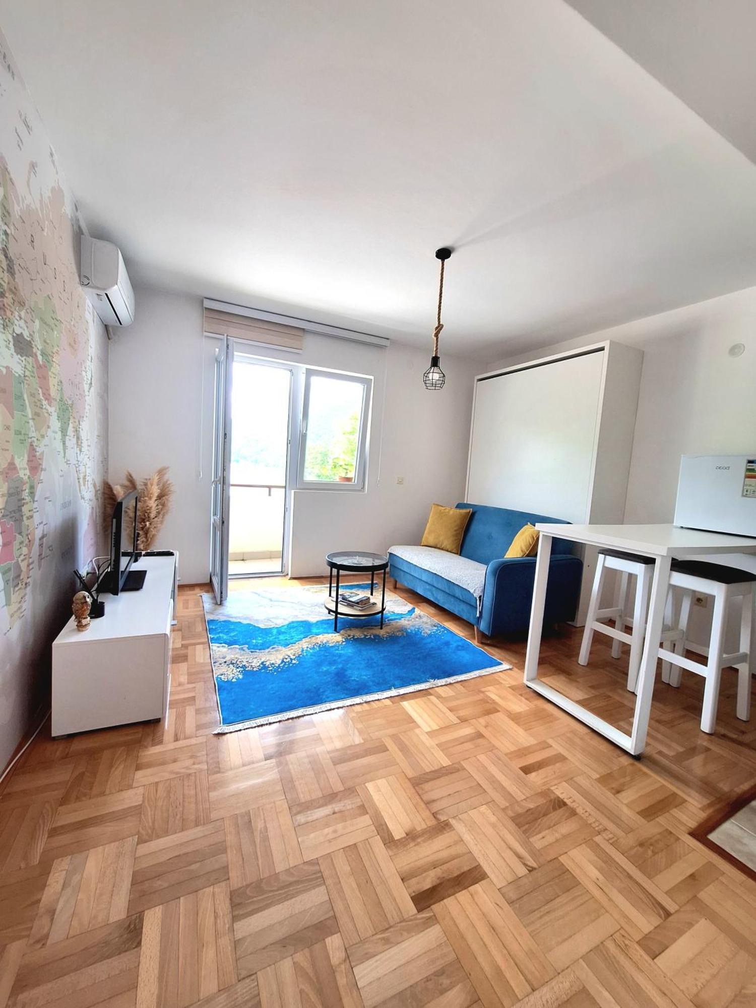 Apartment Lake Story Pluzine Bagian luar foto